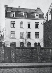 Schulstraße 23