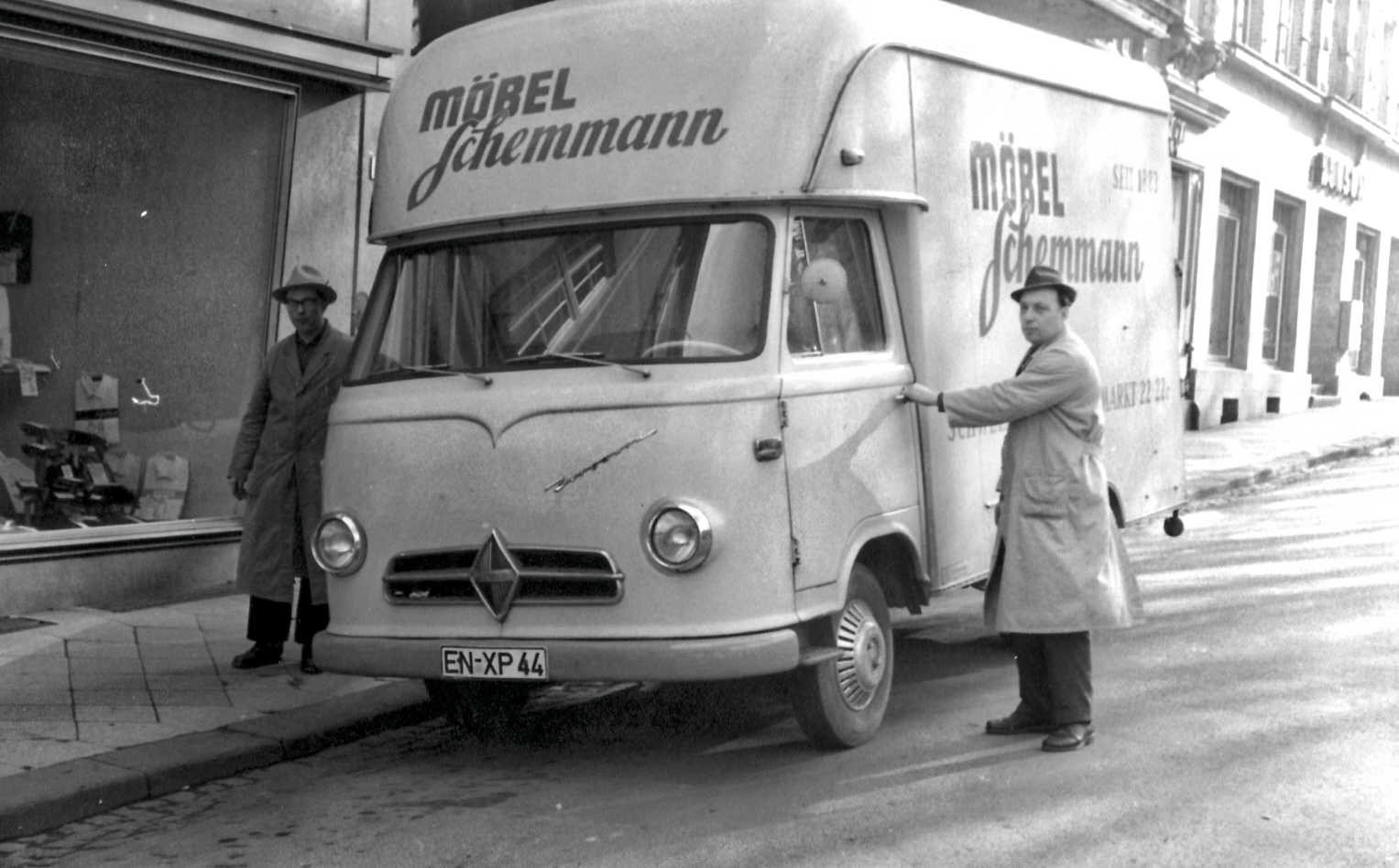 Moebel Schemmann Lieferwagen