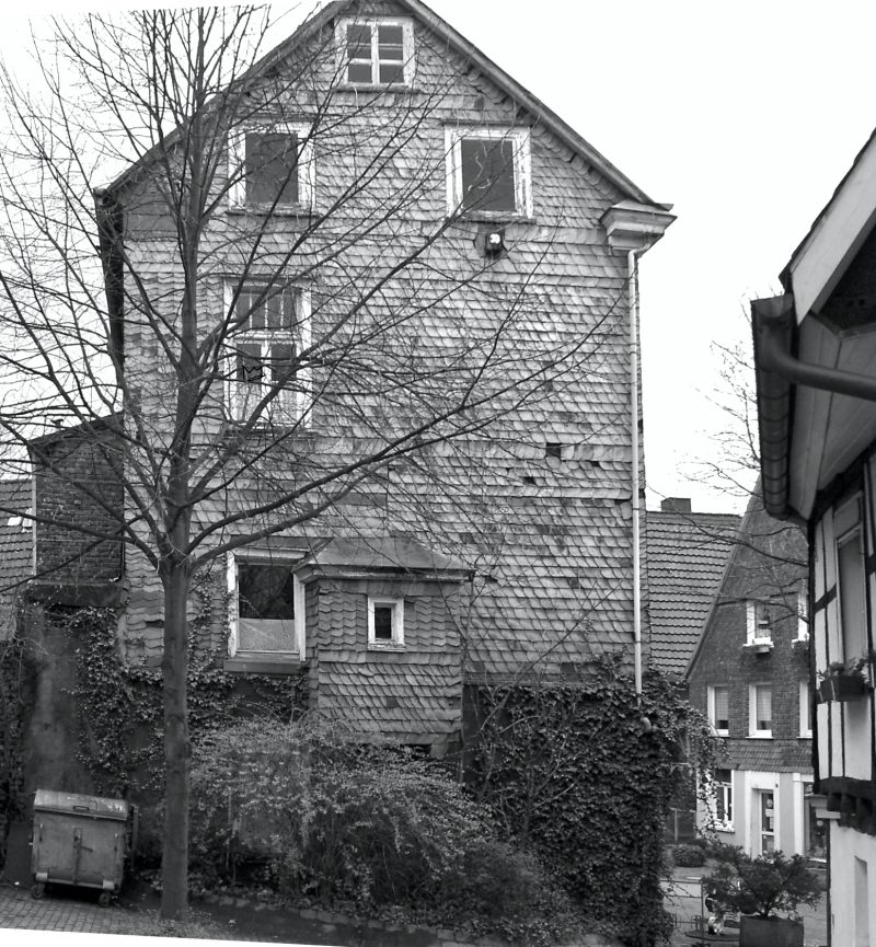 Kirchstr 13 vor Entkernung 2002