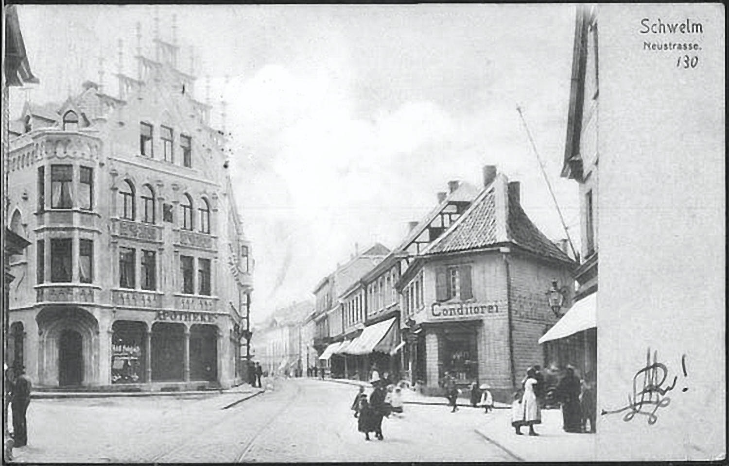 1910 AK-Schwelm-Neustrasse-mit-Apotheke-und-Conditorei